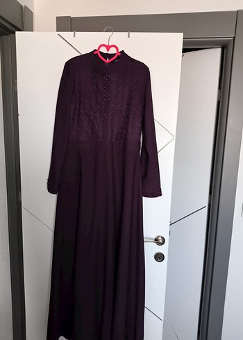 Mor Uzun Nakışlı V Yaka Elbise - Görsel 6