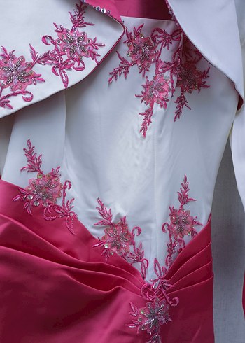 Pembe Nakışlı Uzun Kol Drapeli Saten Kadın Abiye - Görsel 9