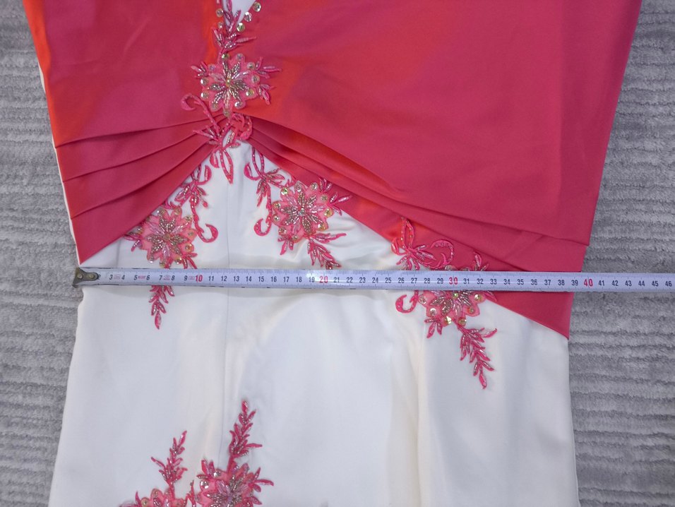 Pembe Nakışlı Uzun Kol Drapeli Saten Kadın Abiye - Görsel 4