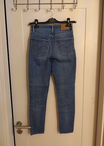 Kadın Mavi Denim Kemerli Jean - Görsel 4