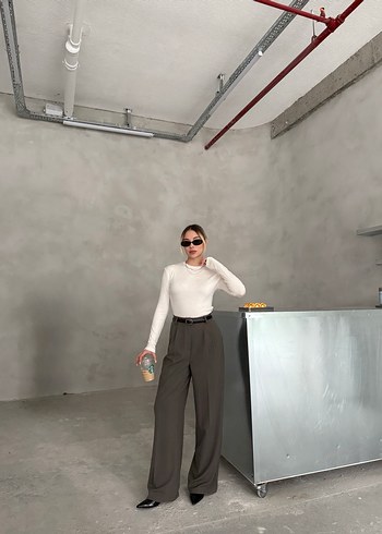 Beyaz basic tişört - Görsel 3