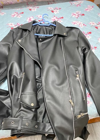 Siyah Deri Biker Ceket Kadın - Görsel 4