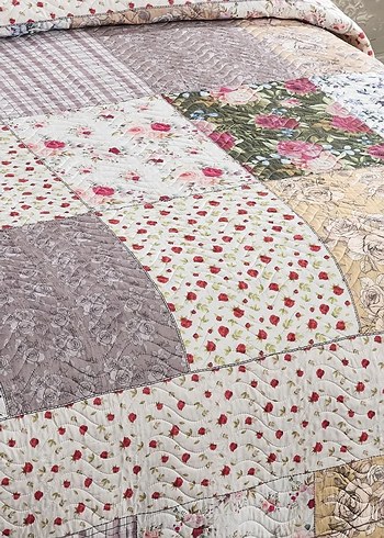 Çiçek Desenli Çok Renkli Yatak Örtüsü - Görsel 3