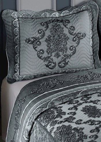 Gri Nakışlı Yatak Örtüsü - Görsel 2