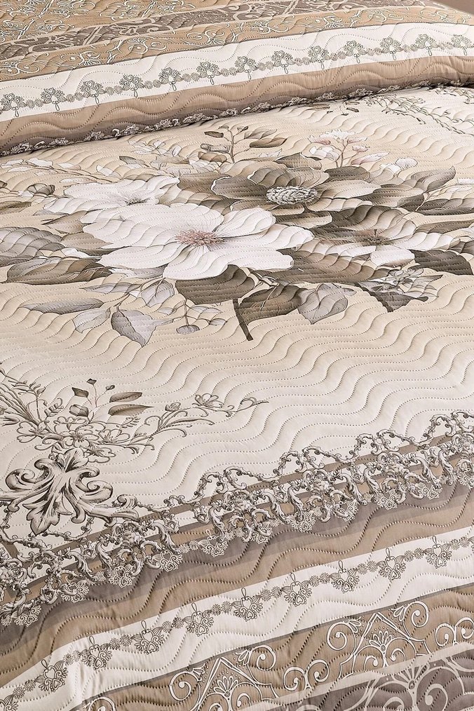 Nakışlı Bej ve Gri Yatak Örtüsü - Görsel 3