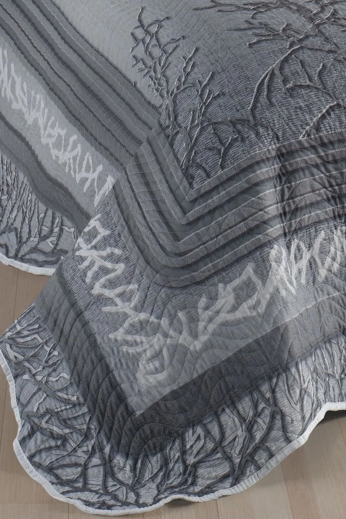 Gri Nakışlı Yatak Örtüsü Takımı - Görsel 4