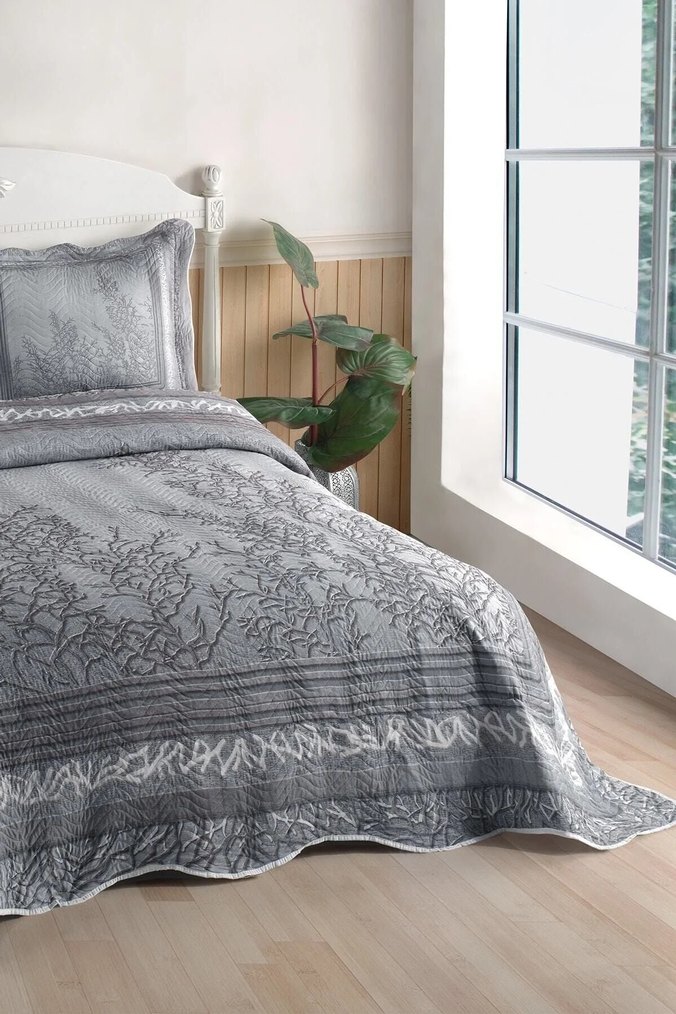 Gri Nakışlı Yatak Örtüsü Takımı - Görsel 2