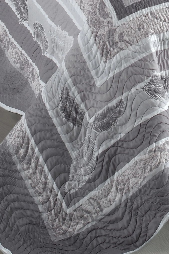 Gri Nakışlı Yatak Örtüsü Takımı - Görsel 4