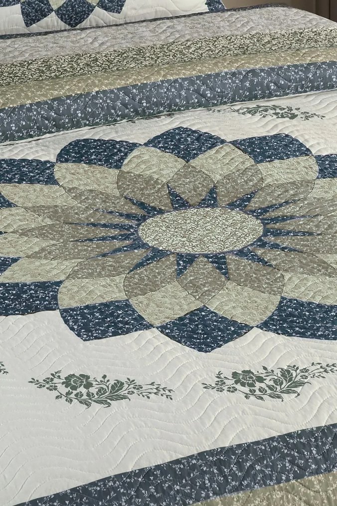 Gri Nakışlı Yatak Örtüsü Seti - Görsel 3