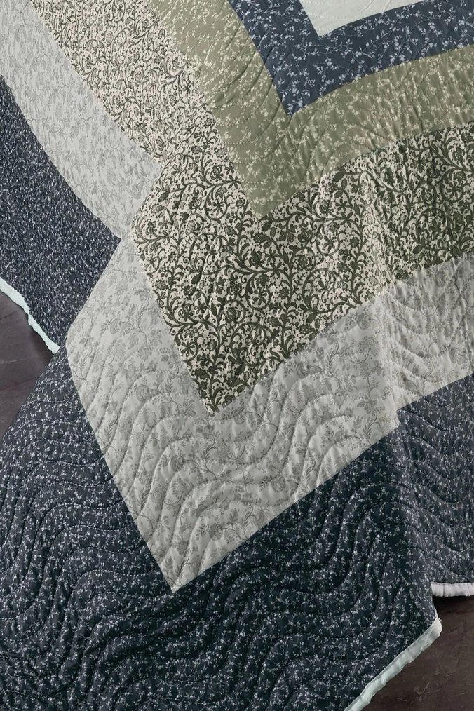 Gri Nakışlı Yatak Örtüsü Seti - Görsel 4