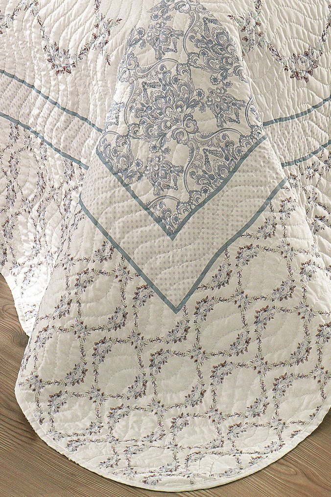 Gold Serisi Yatak Örtüsü - Görsel 3