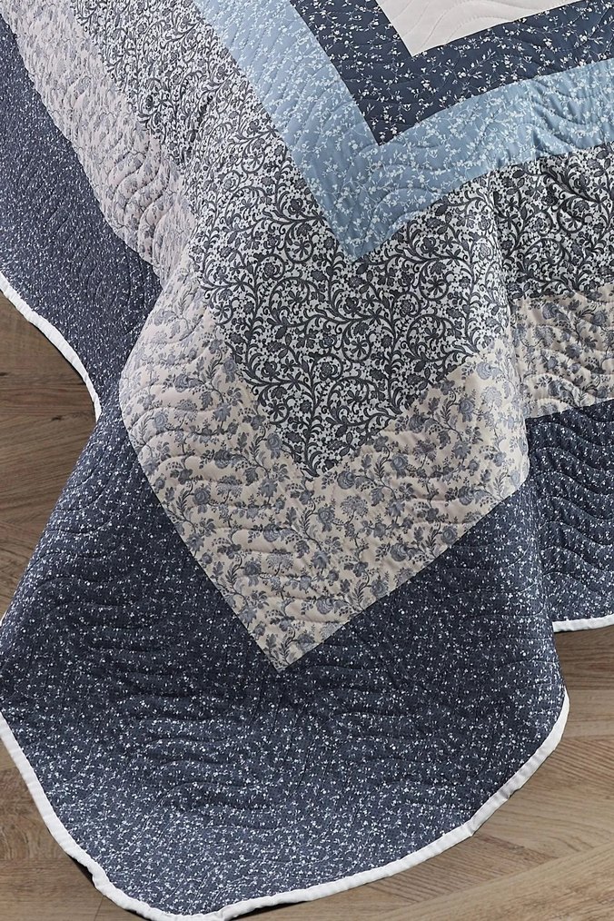 Nakışlı Mavi ve Gri Yatak Örtüsü - Görsel 4