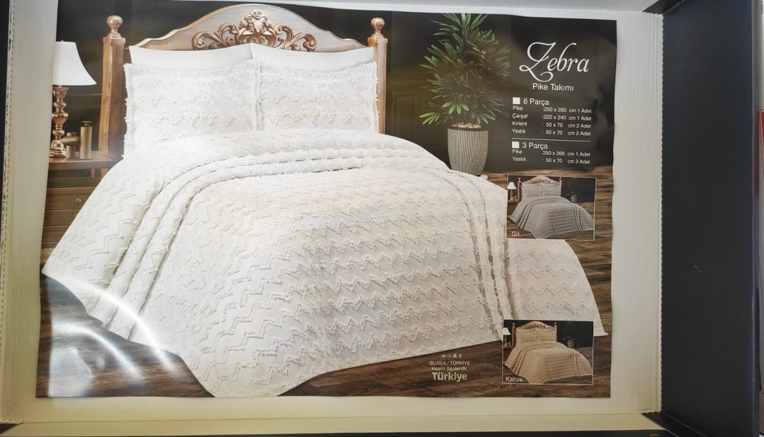 Beyaz Nakışlı Yatak Örtüsü Takımı - Görsel 3