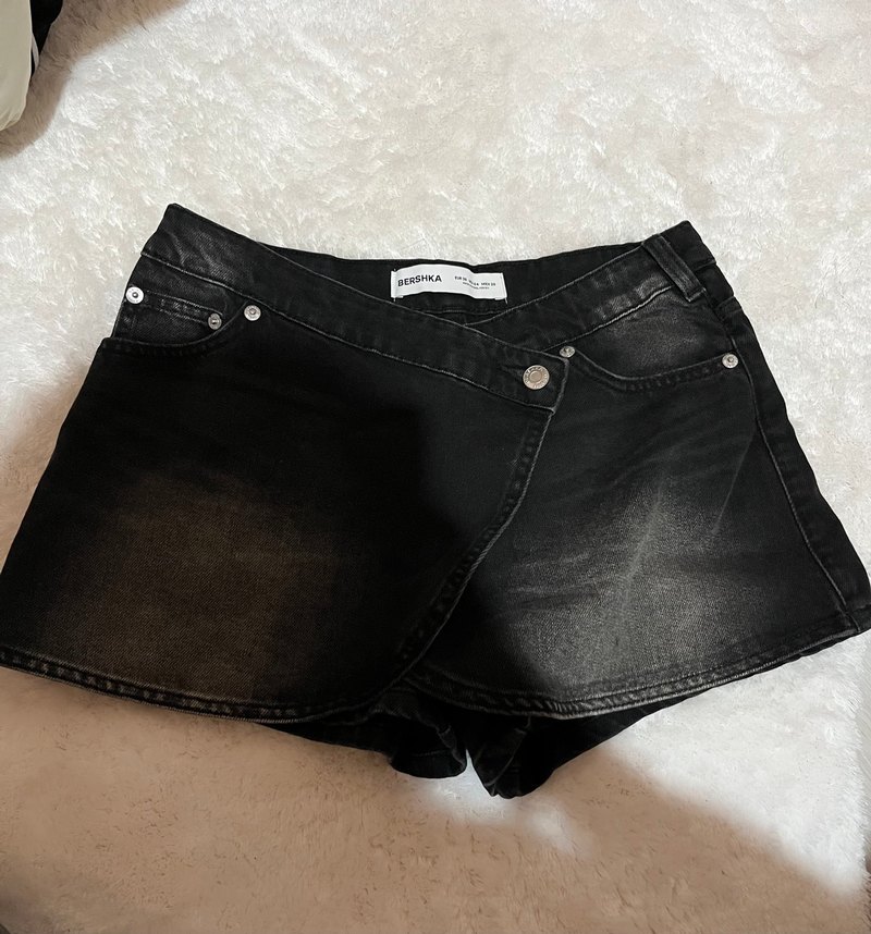 Bershka şort etek - Görsel 2