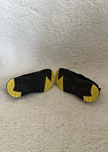 Erkek Çocuk Siyah Renkli Bağcıksız Spor Ayakkabı - Görsel 4