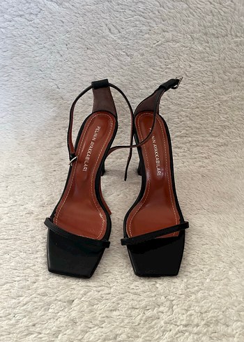 Pelinin Ayakkabıları 39