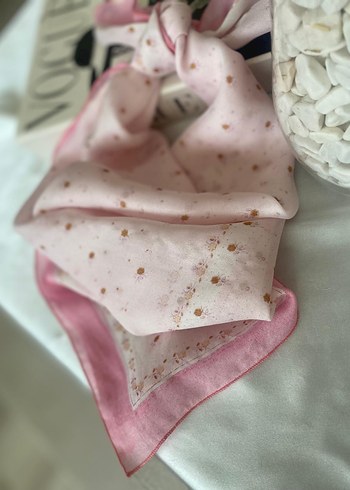 Dantel Detaylı Pudra Pembe İpek Fular - Görsel 4