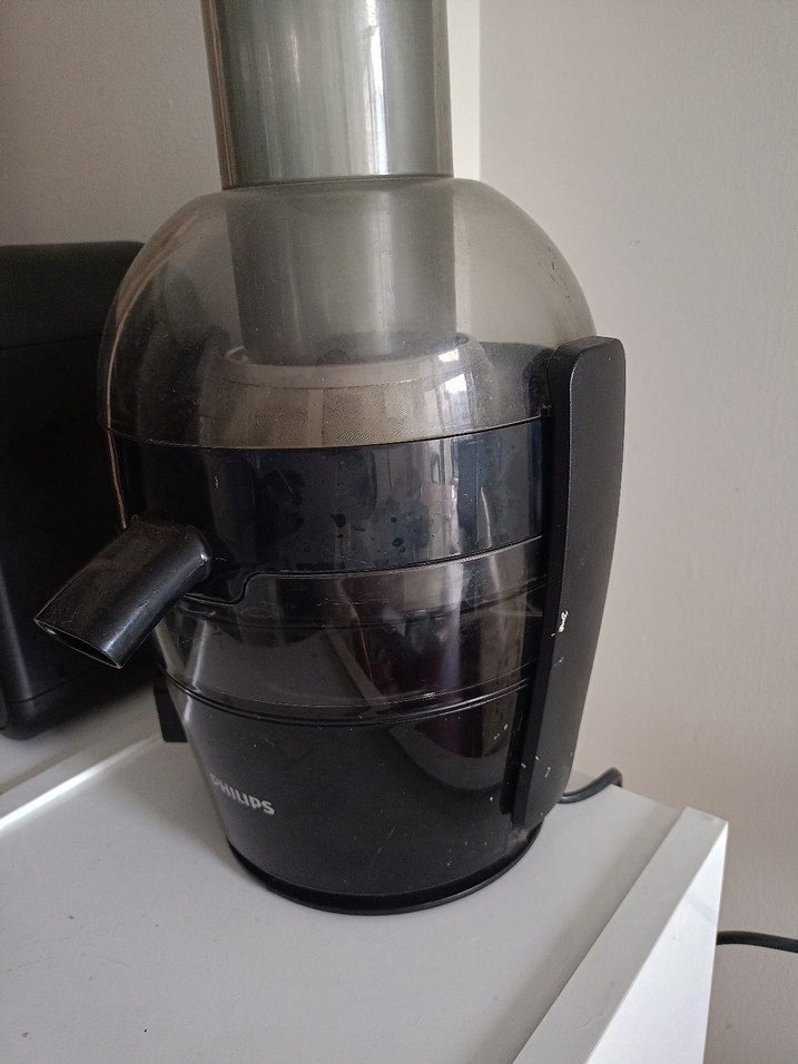 Philips Siyah Katı Meyve Sıkacağı - Görsel 3