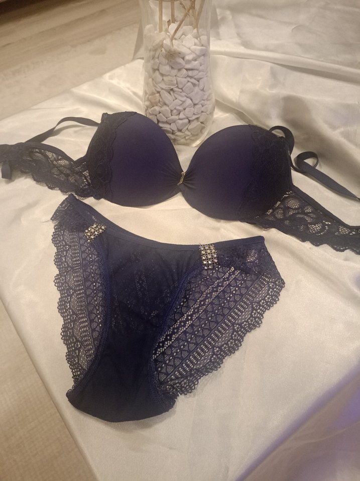 Lacivert Gotik Dantelli Midi Sütyen Takımı - Görsel 3