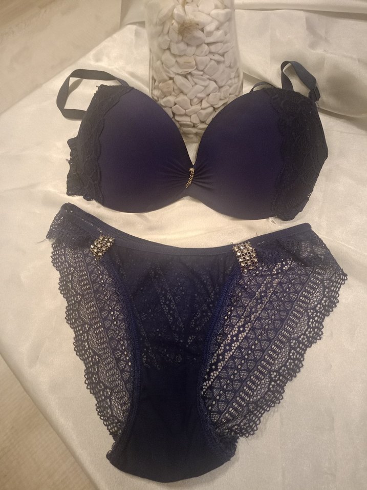 Lacivert Gotik Dantelli Midi Sütyen Takımı - Görsel 2