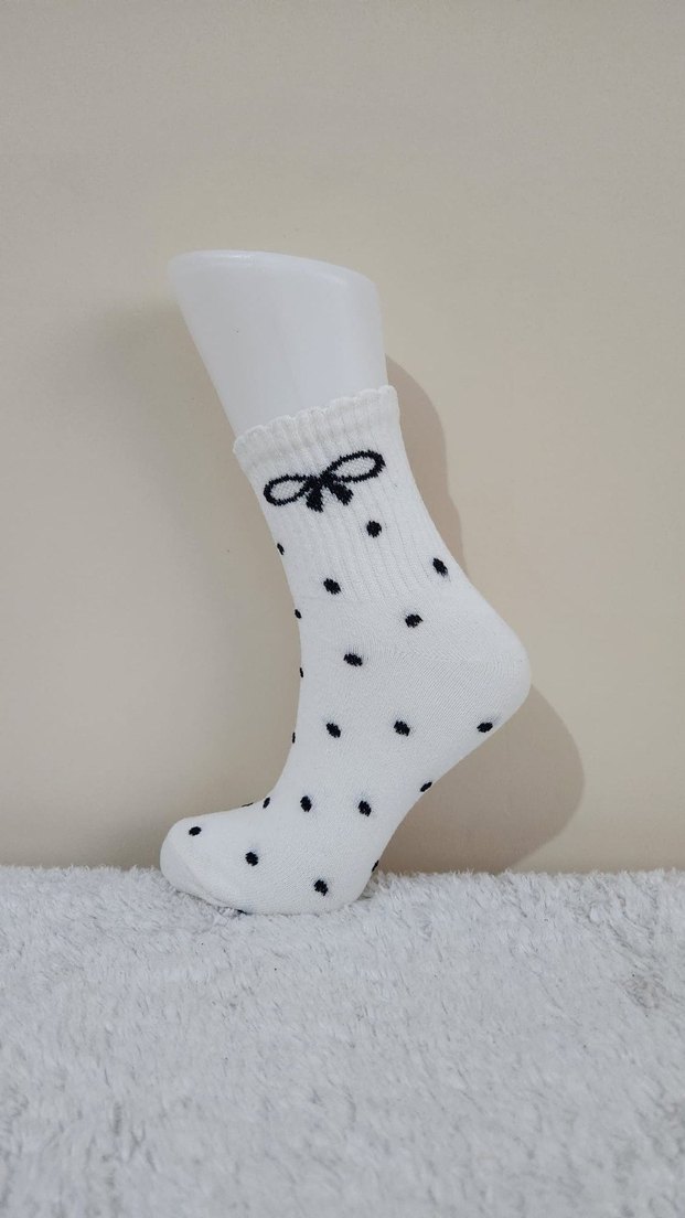 4 lü Kadın Kız Puantiyeli Triko Çorap Seti 36-40 numara - Görsel 4