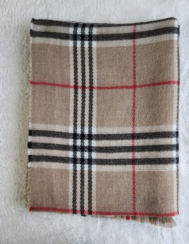 Kadın Atkı - Görsel 3