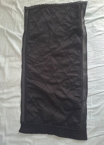 Siyah Dikişsiz Korses Midi Boy - Görsel 3