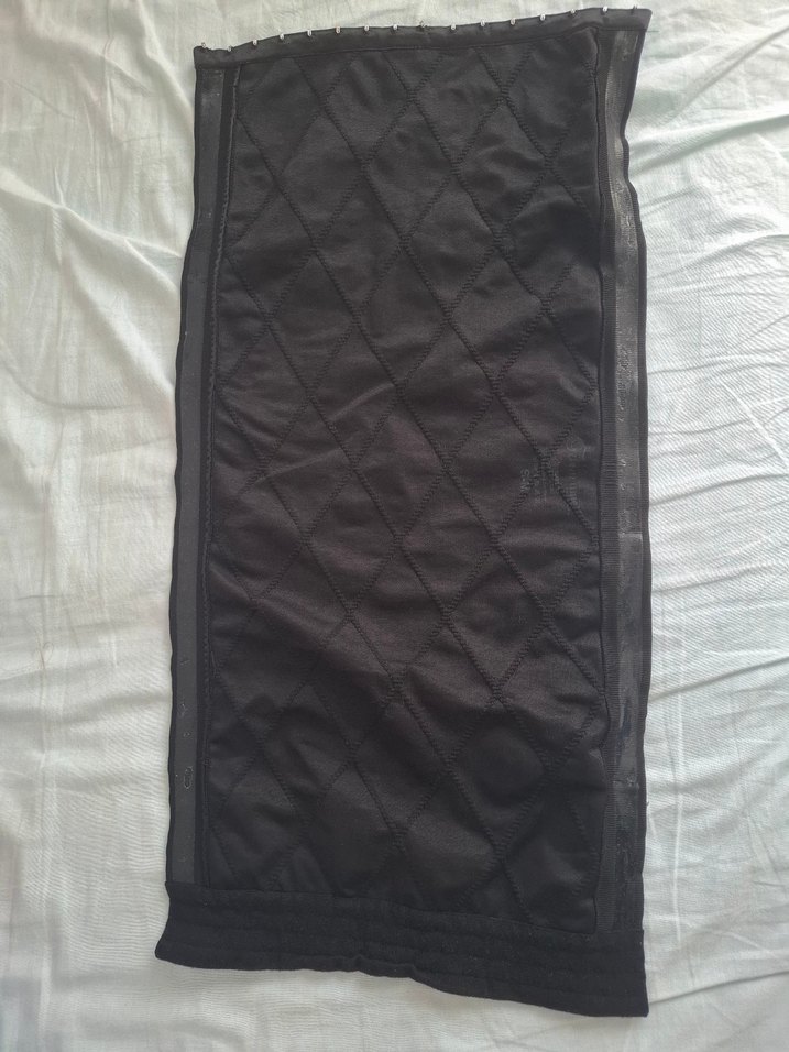 Siyah Dikişsiz Korses Midi Boy - Görsel 3