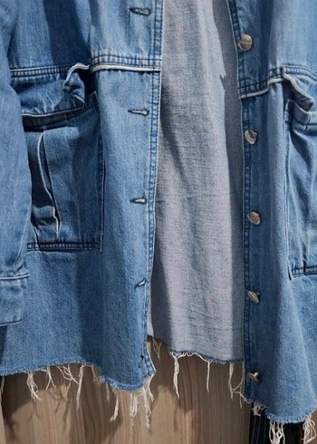 Düğmeli Bol Kesim Mavi Denim Ceket - Görsel 5