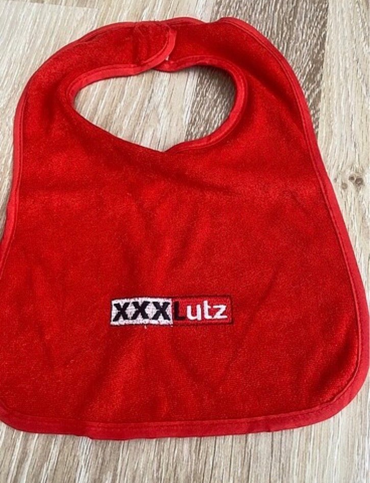 Renkli Baskılı Kırmızı Bebek Önlüğü - Görsel 2