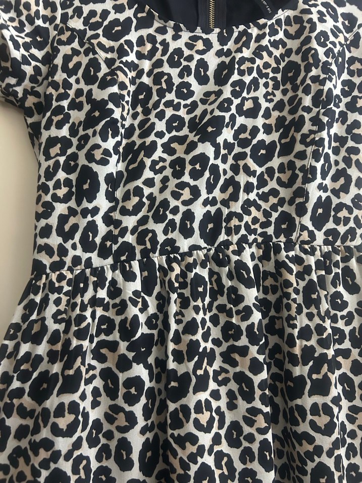 Leopar Desenli V Yaka Midi Elbise - Görsel 3