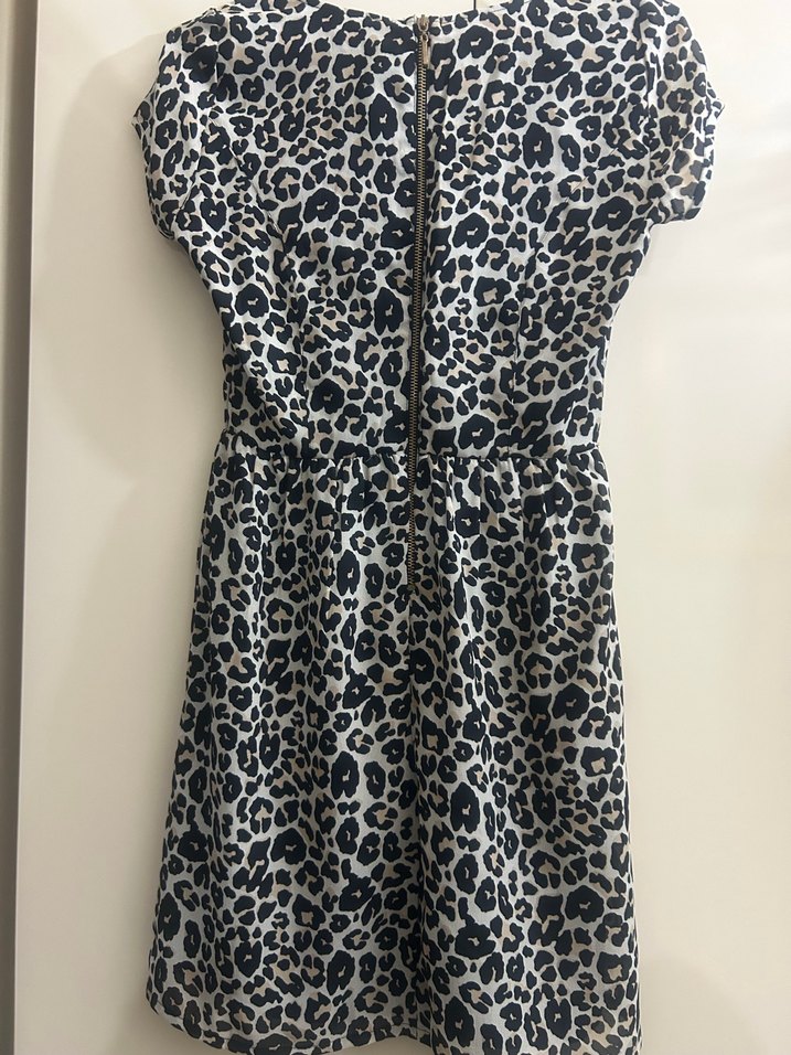 Leopar Desenli V Yaka Midi Elbise - Görsel 4