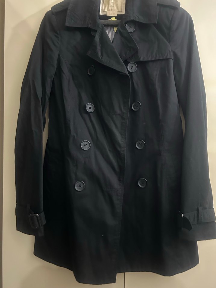 Düğmeli Siyah Kadın Trençkot - Görsel 5