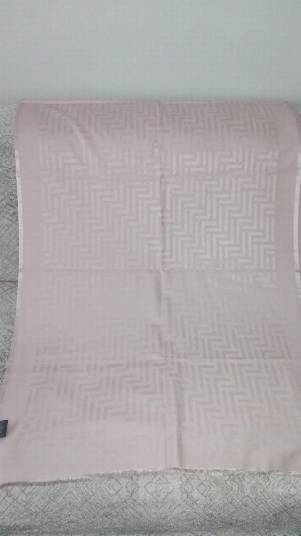 leyna marka orijinal yüzde 70 ipek açık pembe şal - Görsel 2