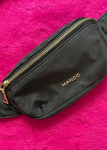  Beden Siyah Kemerli Mini Mango Bel Çantası