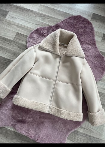 ZARA Krem Kadın Kürklü Uzun Kollu Ceket mont