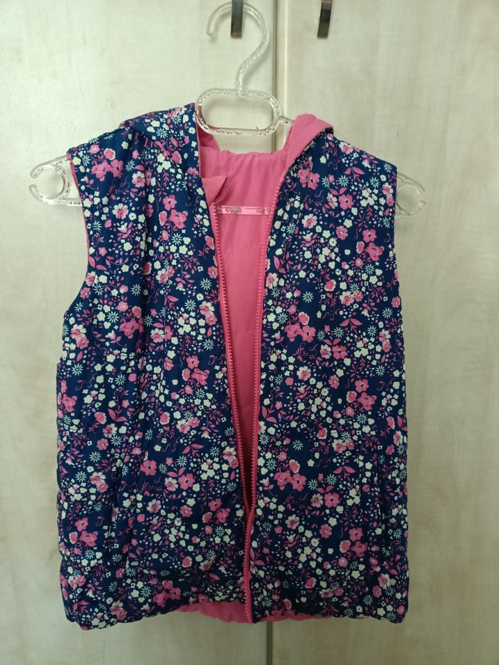 Kız Çocuk Pembe Kapüşonlu Fermuarlı Yelek - Görsel 2