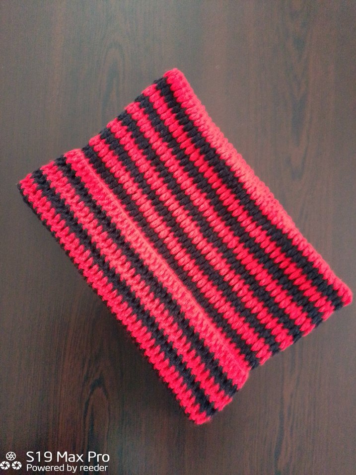 Çizgili Kırmızı Örgü Bere Şapka Çok Tarz  - Görsel 5