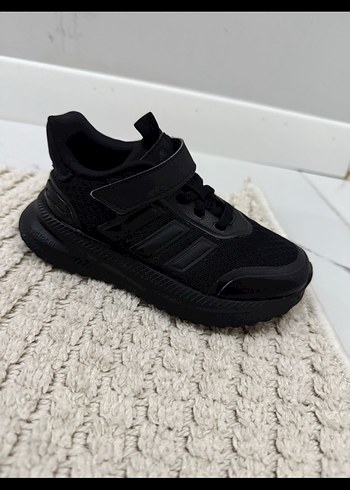28 Beden siyah Renk Erkek Çocuk Siyah Adidas Cırtlı Spor Ayakkabı