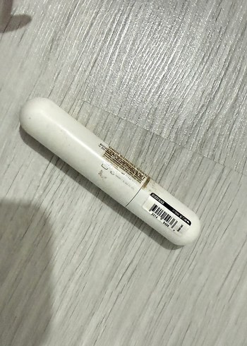 Beyaz Colossal Curl Maskara - Görsel 2