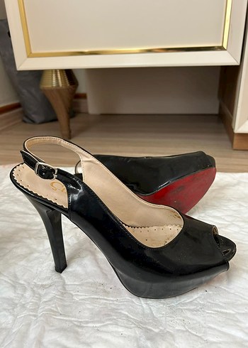 38 Beden siyah Renk Klasik Siyah Tokalı Stiletto