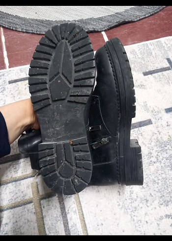 Siyah Deri Kadın Stiletto Bot - Görsel 3