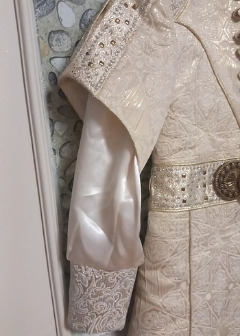 İşlemeli Beyaz Düğmeli Erkek Çocuk Takımı - Görsel 3