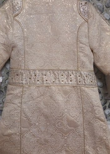 İşlemeli Beyaz Düğmeli Erkek Çocuk Takımı - Görsel 7