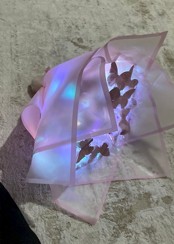 Şeffaf Pembe Kelebek Desenli çiçek buketi - Görsel 6