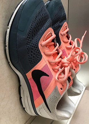 Nike Spor ayakkabı