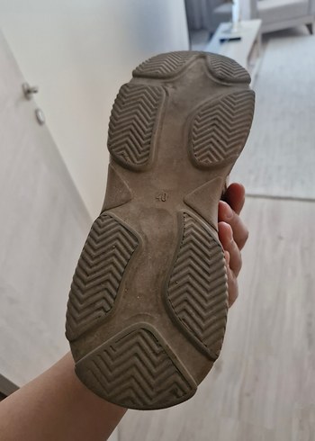 Kahverengi Yüksek Tabanlı Ayakkabı