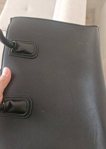  Beden Siyah Büyük Çanta Stradivarius