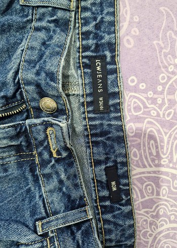 Mom Jean 44 Neden Tam Kalıp - Görsel 2