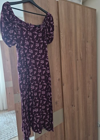 Mor Çiçek Desenli 44 Beden Elbise - Görsel 2